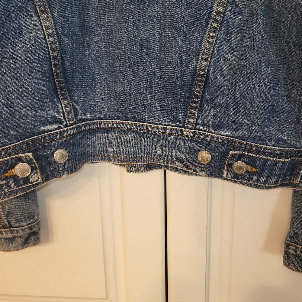 1980's Jordache Blue Denim Jacket - Picture 5 of 9
